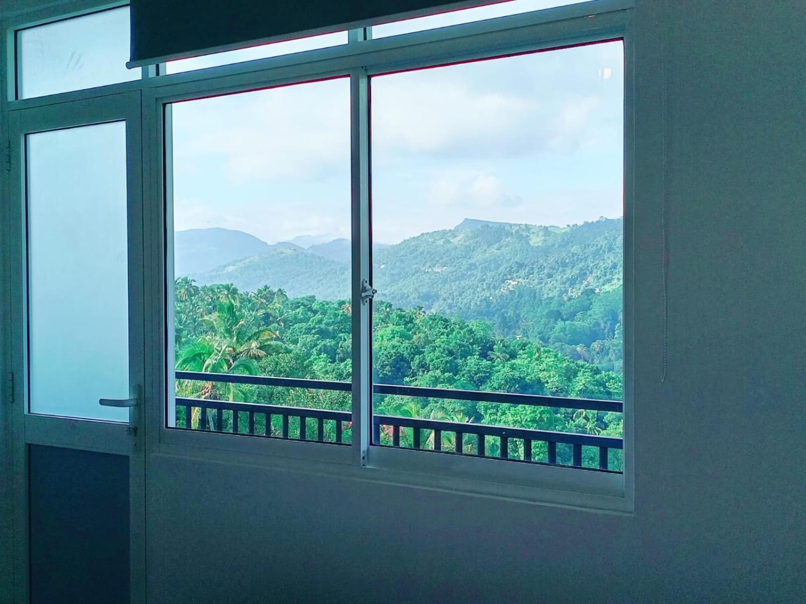 Mountain View Hotel Канди Екстериор снимка